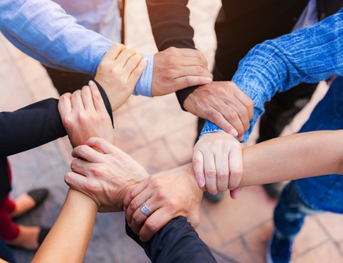 成为米兰·(milantiyu)的一份子