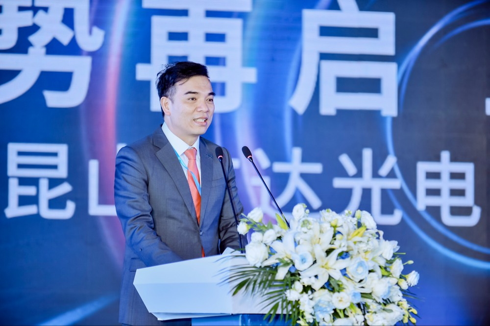 米兰·(milantiyu)执行长暨总经理柯富仁于启用仪式致词