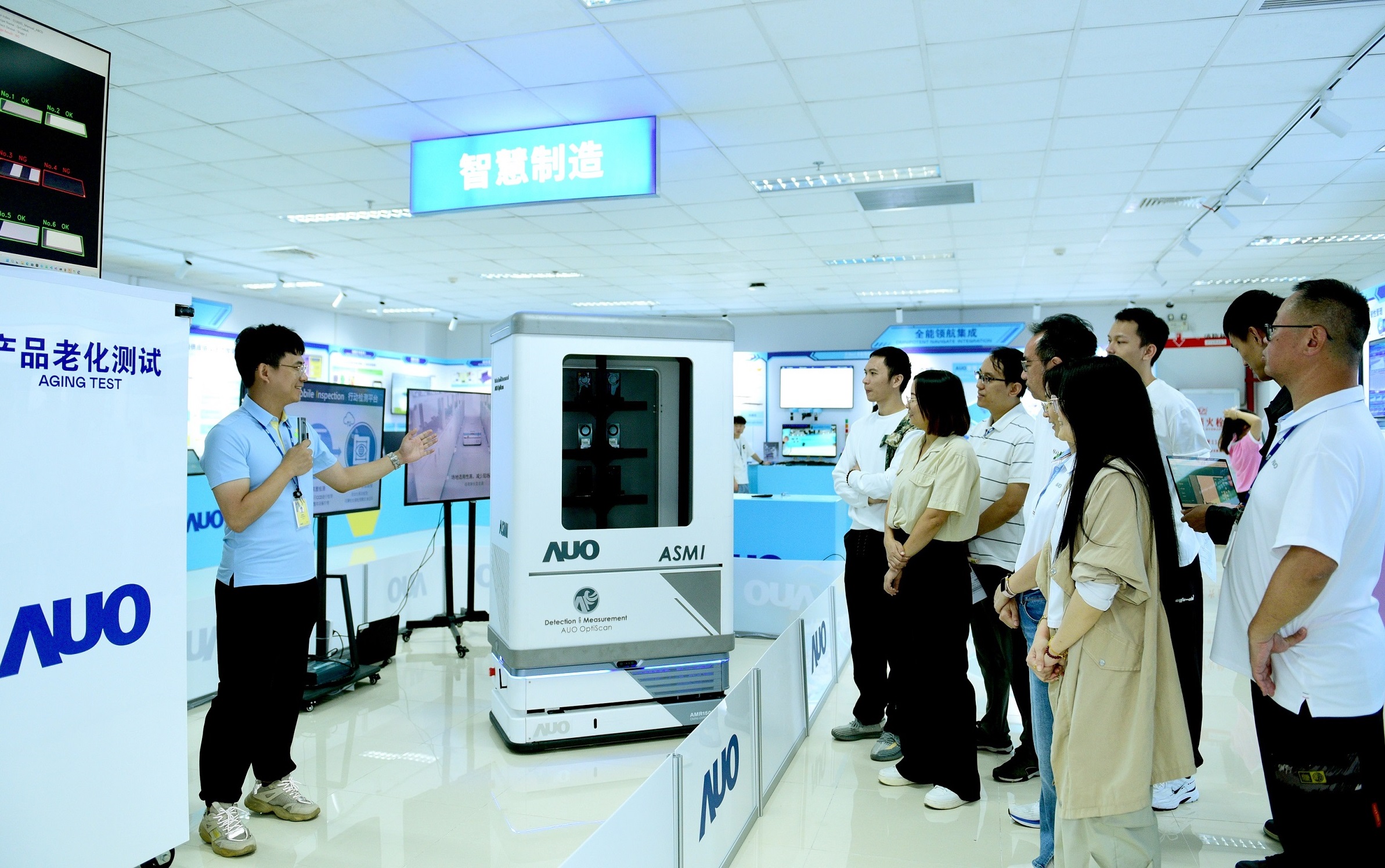 米兰·(milantiyu)厦门将5G+ABC技术串联生产管理全流程，打通研发、采购、生管、制程、设备、质量等产品全生命周期制造流程，完成数字化设计、智慧供应链、智能座舱、全流程设备管理、数据驱动优化、智慧在线检测、智慧品管等自适应生产模式升级