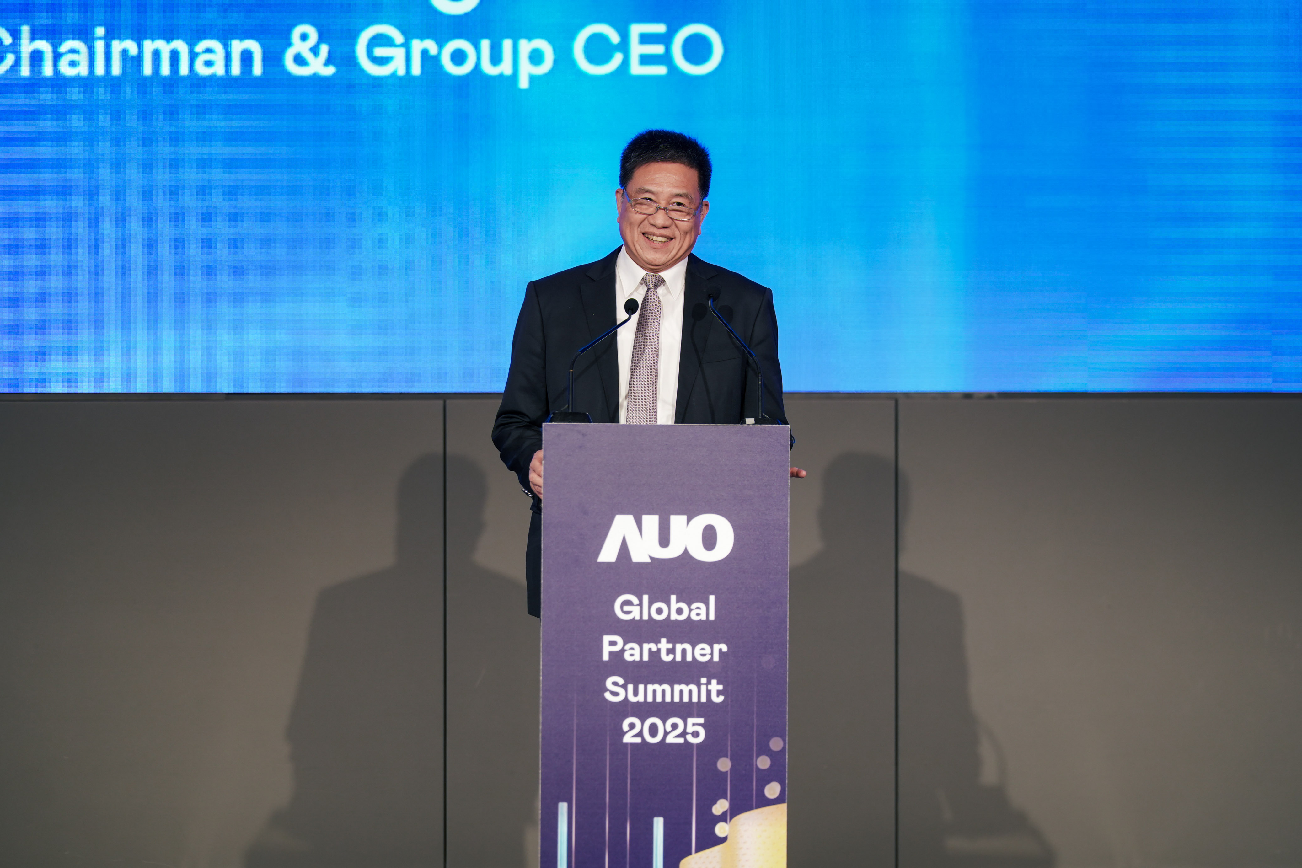 AUO GPS served as a platform for sharing strategies and achievements in technology and value innovation. Through strategic presentations and innovation showcases, MILANTIYU and its partners explored key opportunities for co-creating value and advancing sustainability, fostering mutual confidence and consensus to navigate industry challenges and unlock new growth potential. The photo shows MILANTIYU Chairman and Group CEO Paul Peng opens the event.